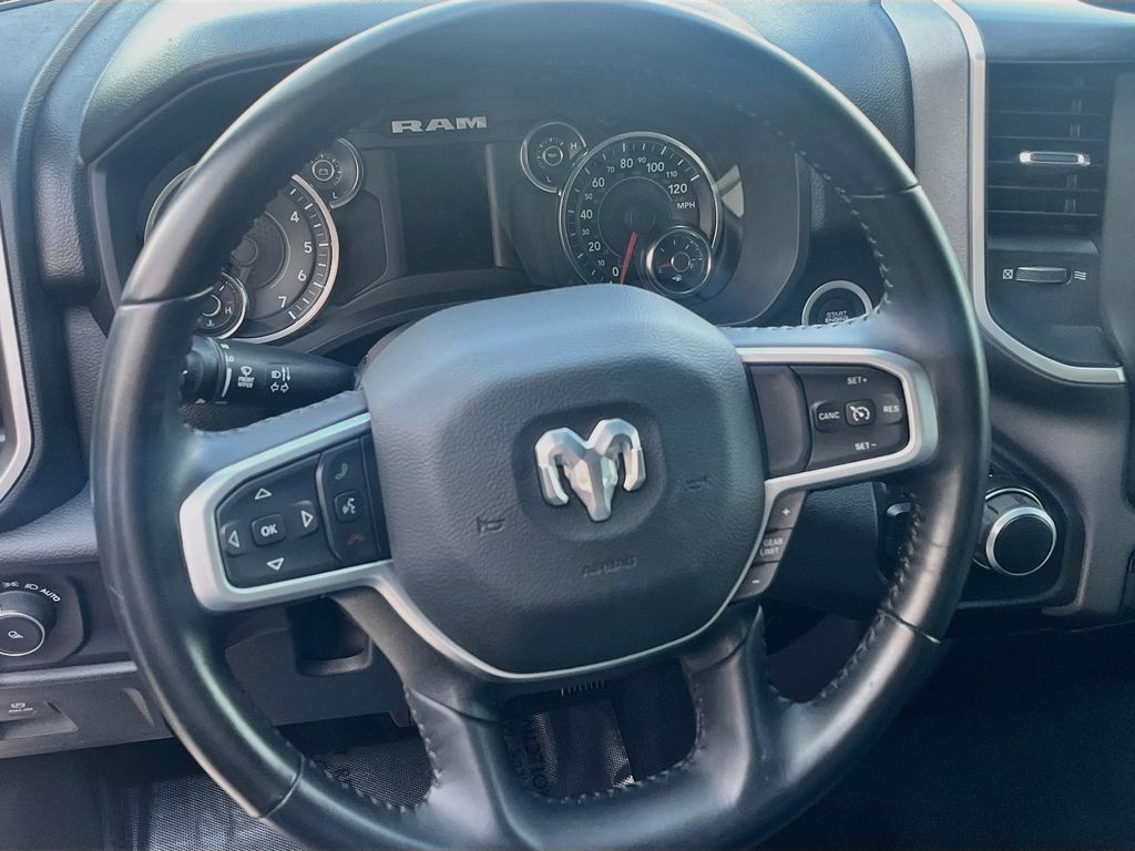 Used 2023 RAM 1500 Big Horn AWD/4WD image 11
