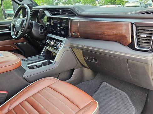 Used 2024 GMC Sierra 2500 Denali Ultimate image 23