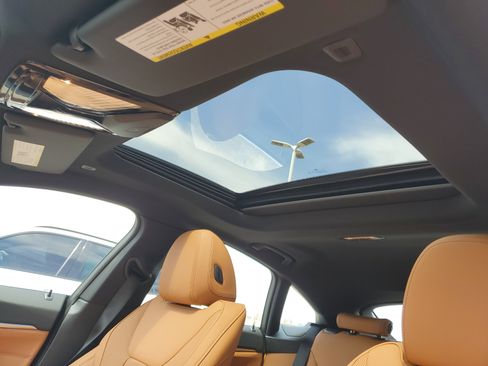 New 2026 BMW i4 xDrive40i AWD/4WD image 8