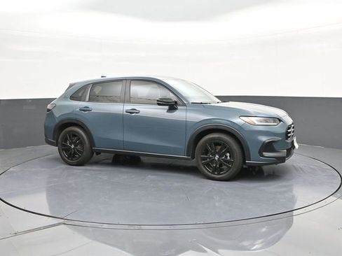 Used 2026 Honda HR-V Sport image 14