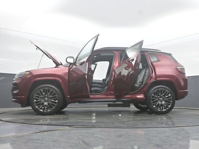Used 2022 Jeep Compass High Altitude AWD/4WD image 61