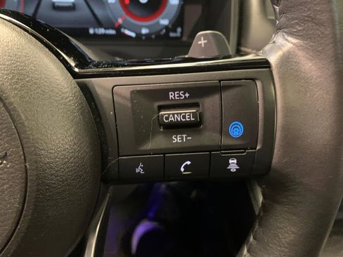 Used 2021 Nissan Rogue Platinum image 22