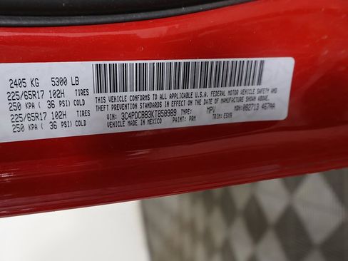 Used 2019 Dodge Journey SE image 41