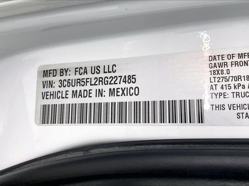 Used 2024 RAM 2500 Laramie w/ Cold Weather Group image 34