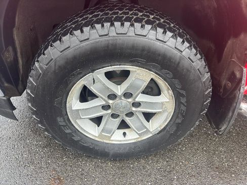 Used 2010 GMC Sierra 1500 SLE w/ SLE Preferred Package image 26