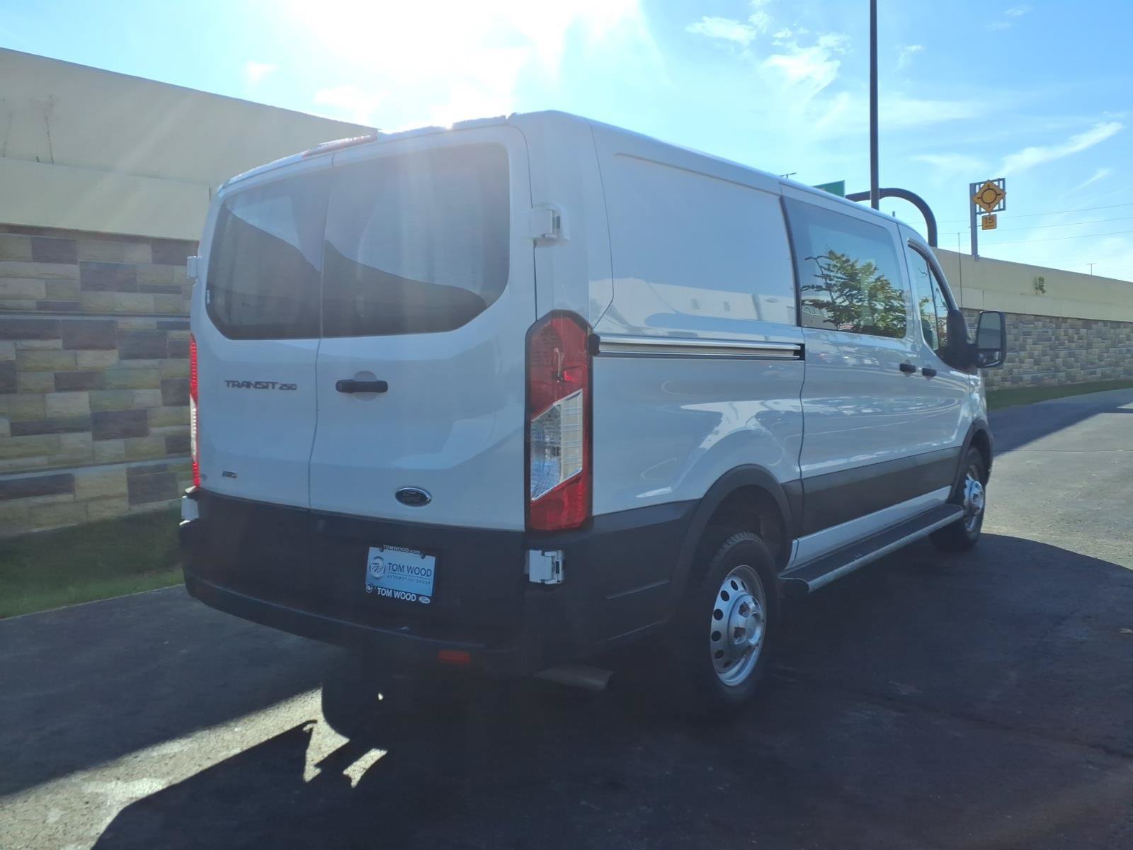 Used 2023 Ford Transit 250 Low Roof AWD w/ Exterior Upgrade Package image 10