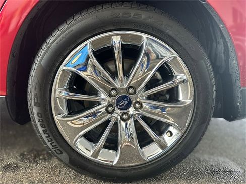 Used 2011 Ford Taurus Limited w/ 301A Rapid Spec Order Code image 10