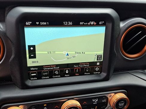 Used 2023 Jeep Gladiator Mojave w/ Cold Weather Group AWD/4WD image 3