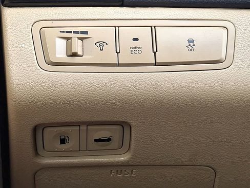Used 2013 Hyundai Sonata Limited FWD image 7