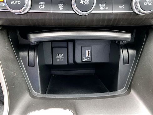 Used 2019 Honda Accord EX image 31