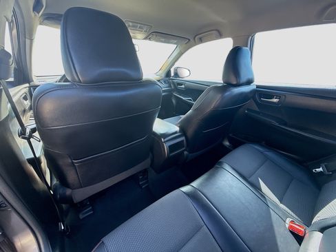 Used 2017 Toyota Camry SE FWD image 23
