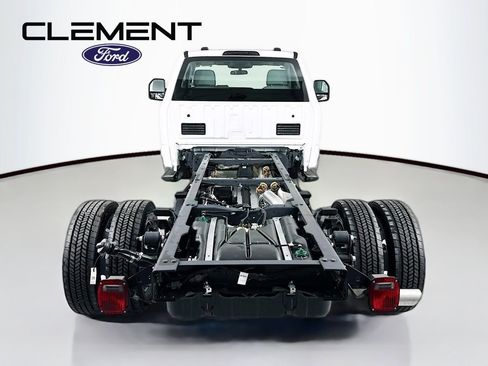 New 2026 Ford F550 4x4 Regular Cab Super Duty image 7