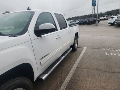 Used 2011 GMC Sierra 1500 SLT w/ SLT Convenience Package