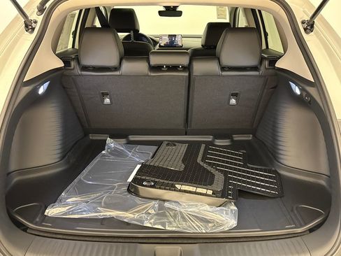 New 2026 Honda HR-V EX-L image 12