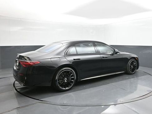 New 2025 Mercedes-Benz S 580 4MATIC Sedan image 15