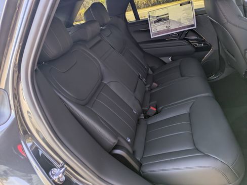 New 2026 Land Rover Range Rover Sport Dynamic SE image 28