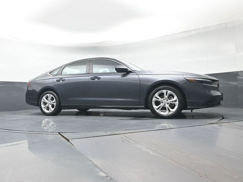 Certified 2023 Honda Accord LX image 33