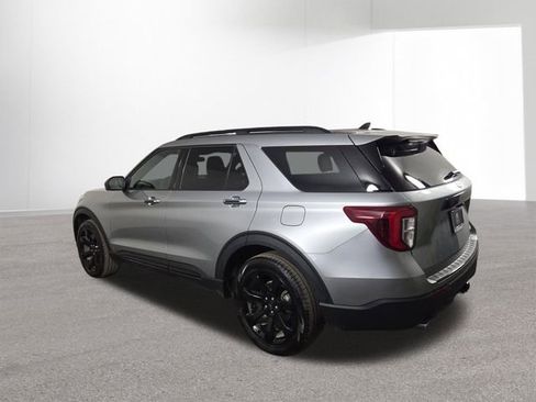 Used 2023 Ford Explorer ST-Line w/ Class IV Trailer Tow Package AWD/4WD image 11