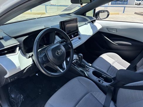 Used 2026 Toyota Corolla SE FWD image 16