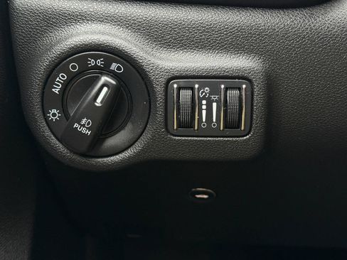 Used 2015 Dodge Dart SXT w/ Sun/Sound Group image 37