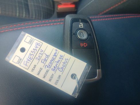 Certified 2024 Ford Bronco Sport Heritage w/ Heritage Convenience Package image 30