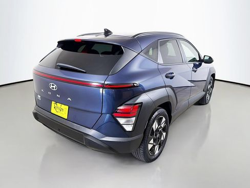 Used 2025 Hyundai Kona SEL FWD image 6