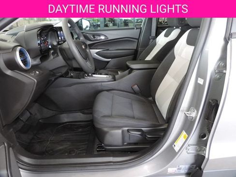 Certified 2026 Chevrolet Trax LS w/ LS Convenience Package FWD image 14