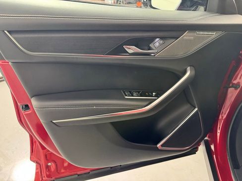 Used 2021 Jaguar F-PACE R-Dynamic S AWD/4WD image 9