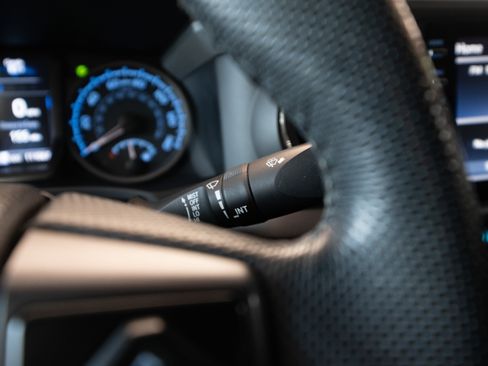 Used 2021 Toyota Tacoma TRD Sport AWD/4WD image 14