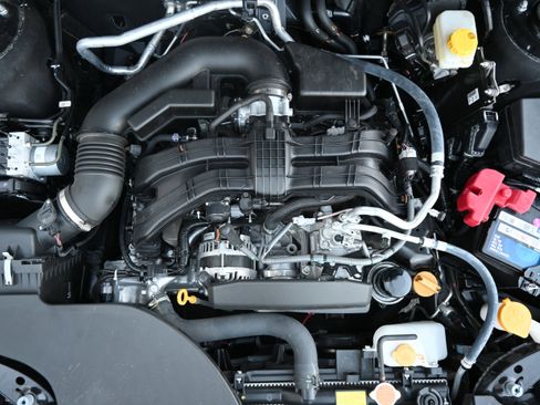 Certified 2025 Subaru Outback Limited image 36