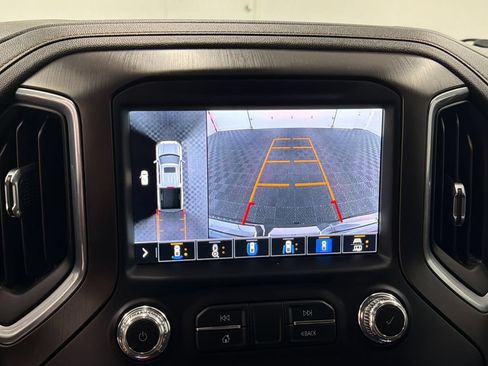 Used 2021 GMC Sierra 1500 AT4 w/ AT4 Premium Package AWD/4WD image 20