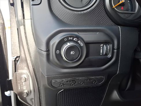 New 2026 Jeep Wrangler Rubicon w/ Technology Group AWD/4WD image 14