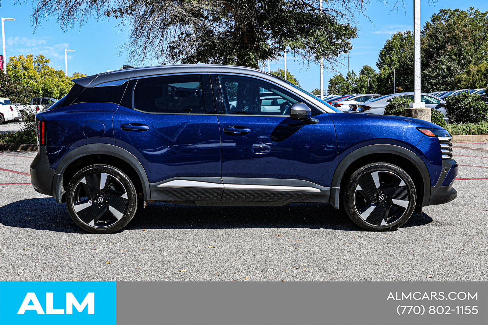Used 2025 Nissan Kicks SR AWD/4WD image 10