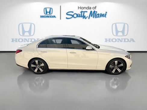 Used 2022 Mercedes-Benz C 300 Sedan image 8