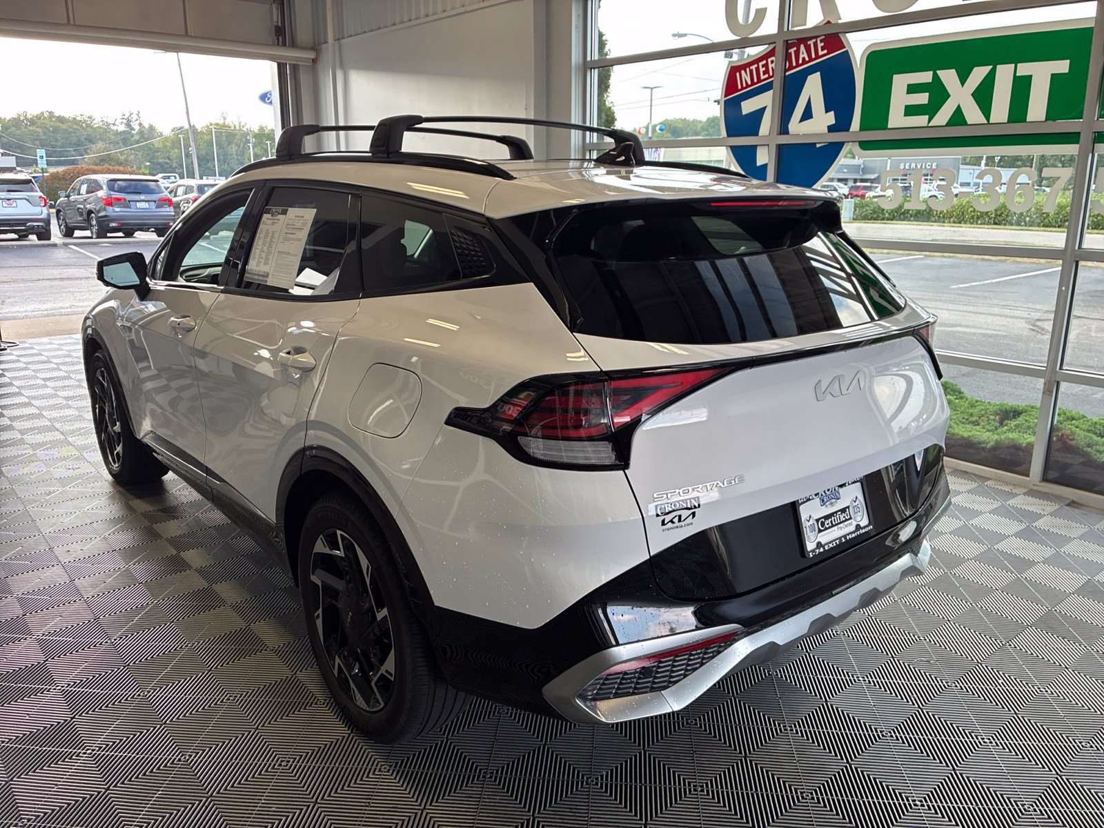 Used 2024 Kia Sportage SX FWD image 4