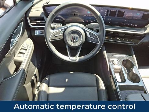 Used 2025 Buick Envision Preferred AWD/4WD image 3