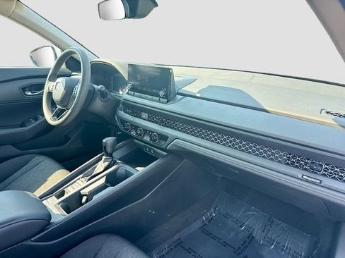 Used 2023 Honda Accord LX image 30