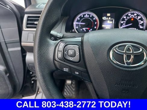 Used 2017 Toyota Camry LE FWD image 20