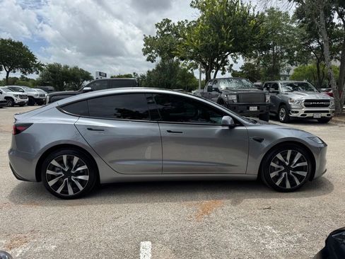 Used 2026 Tesla Model 3 AWD/4WD image 7