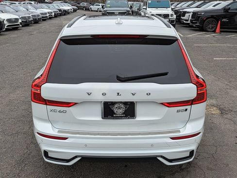 Used 2022 Volvo XC60 B5 R-Design w/ Advanced Package AWD/4WD image 8