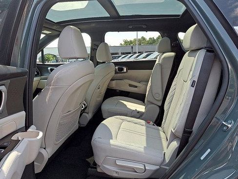 New 2025 Kia Sorento SX Prestige image 5