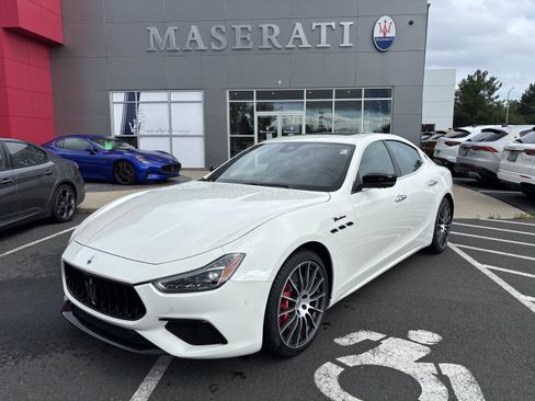 Used 2024 Maserati Ghibli Modena Ultima Q4 AWD/4WD image 1