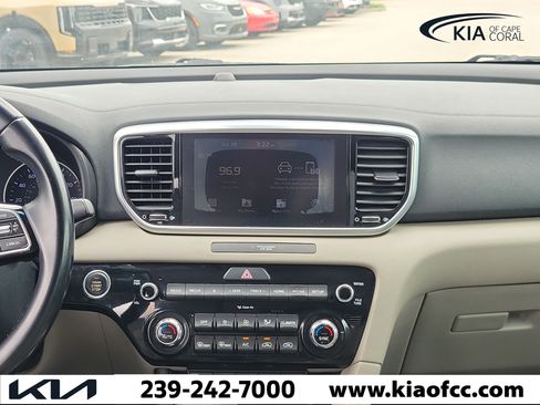 Used 2020 Kia Sportage EX FWD image 19