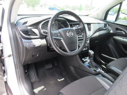 Used 2019 Buick Encore Preferred FWD image 17