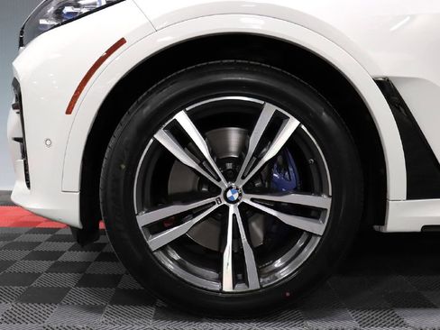 Used 2020 BMW X7 M50i w/ Cold Weather Package image 85