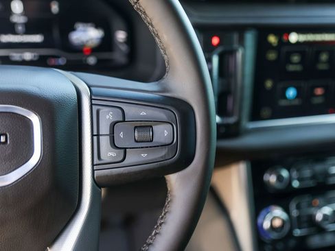 Used 2024 GMC Yukon XL Denali w/ Max Trailering Package image 13