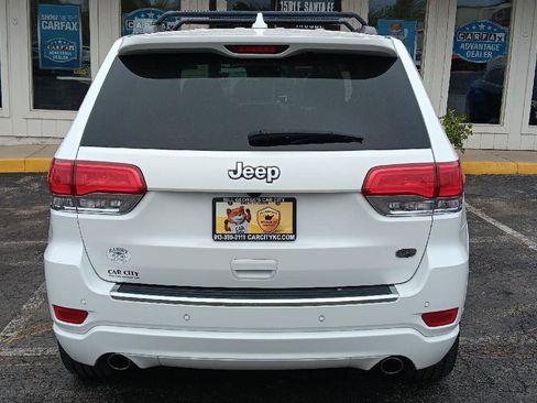 Used 2020 Jeep Grand Cherokee Overland image 28