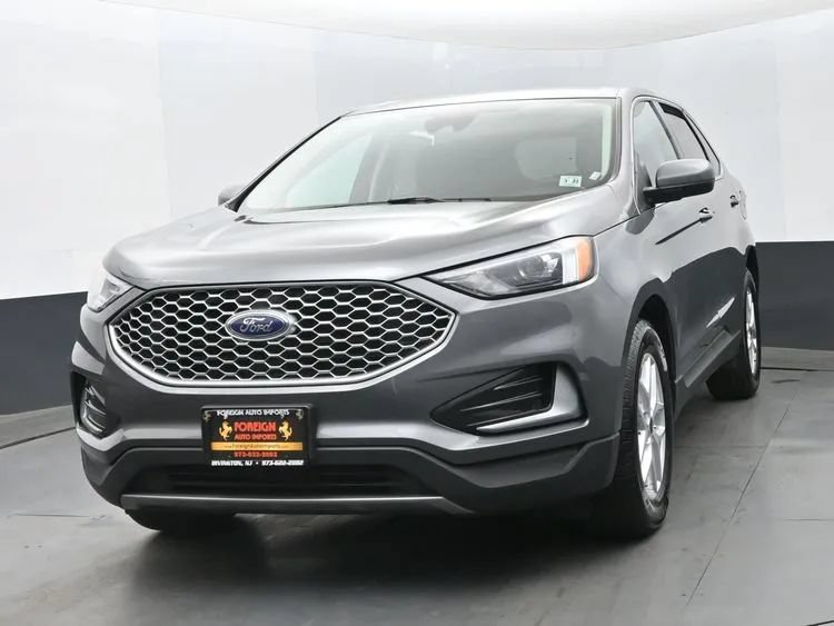 Used 2024 Ford Edge SEL AWD/4WD image 1