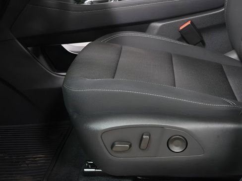 New 2026 Chevrolet Traverse LT w/ Driver Confidence Package image 18