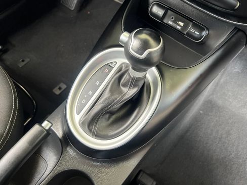 Used 2017 Kia Soul + w/ Designer's Package FWD image 21